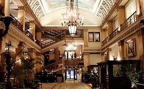 Pfister Hotel Milwaukee Wi